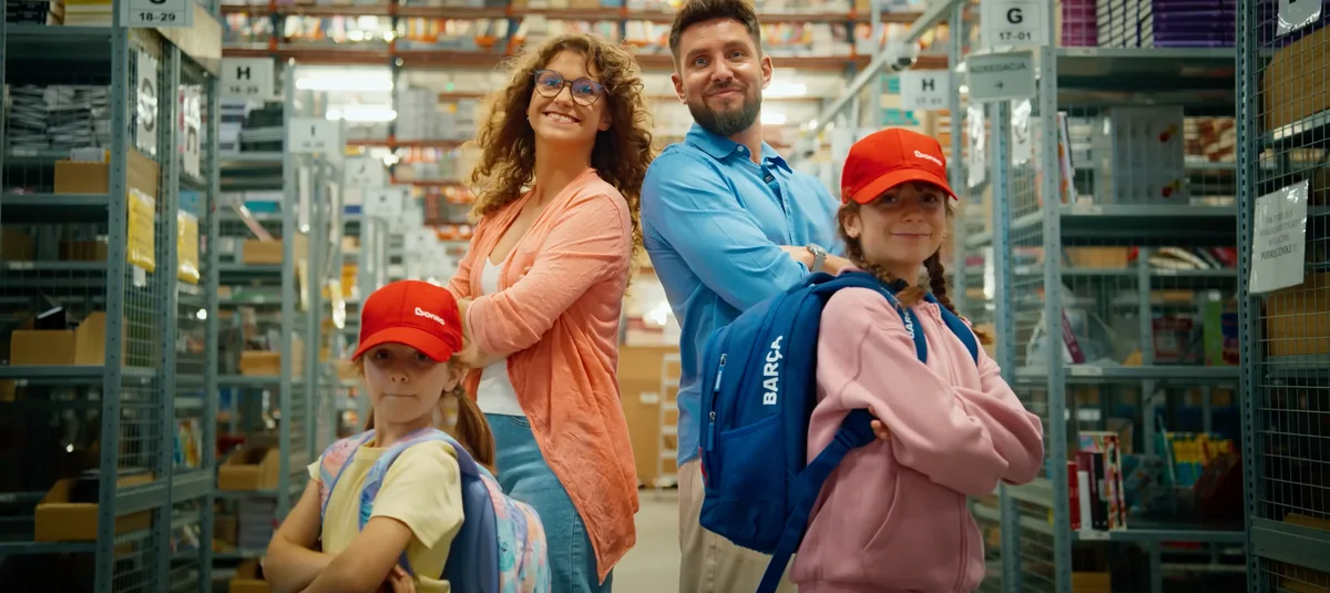 A family in the Bonito warehouse